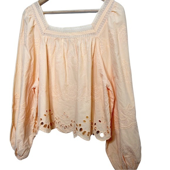 NWT Universal Thread Peach Eyelet Square Neck Long Sleeve Crop Blouse Women - Picture 10 of 16